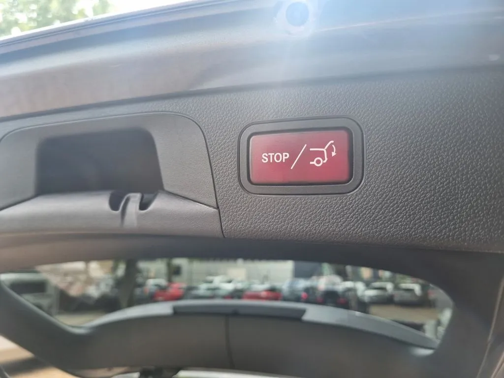 Mercedes-Benz GLC 43 AMG 4Matic · Pano · AHK · Standheizung – Bild 12