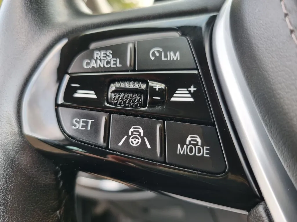 BMW 530 530d xDrive · Sport · Laser · HUD · Leder · 1. Hand – Bild 19
