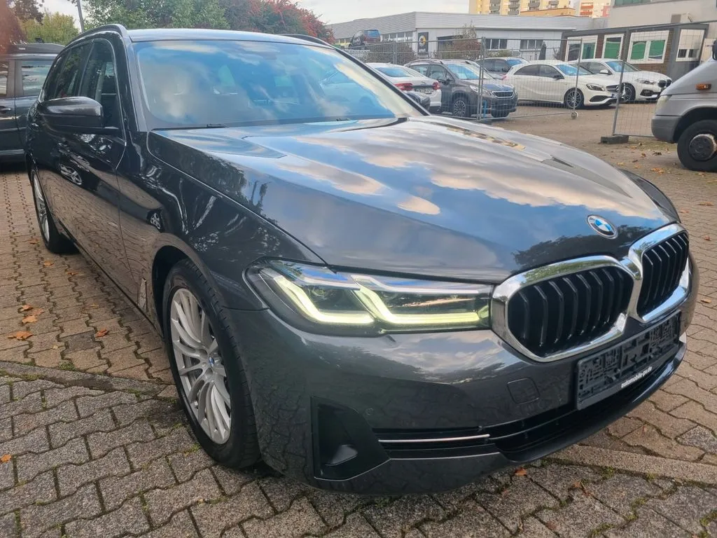BMW 530 530d xDrive · Sport · Laser · HUD · Leder · 1. Hand – Bild 2