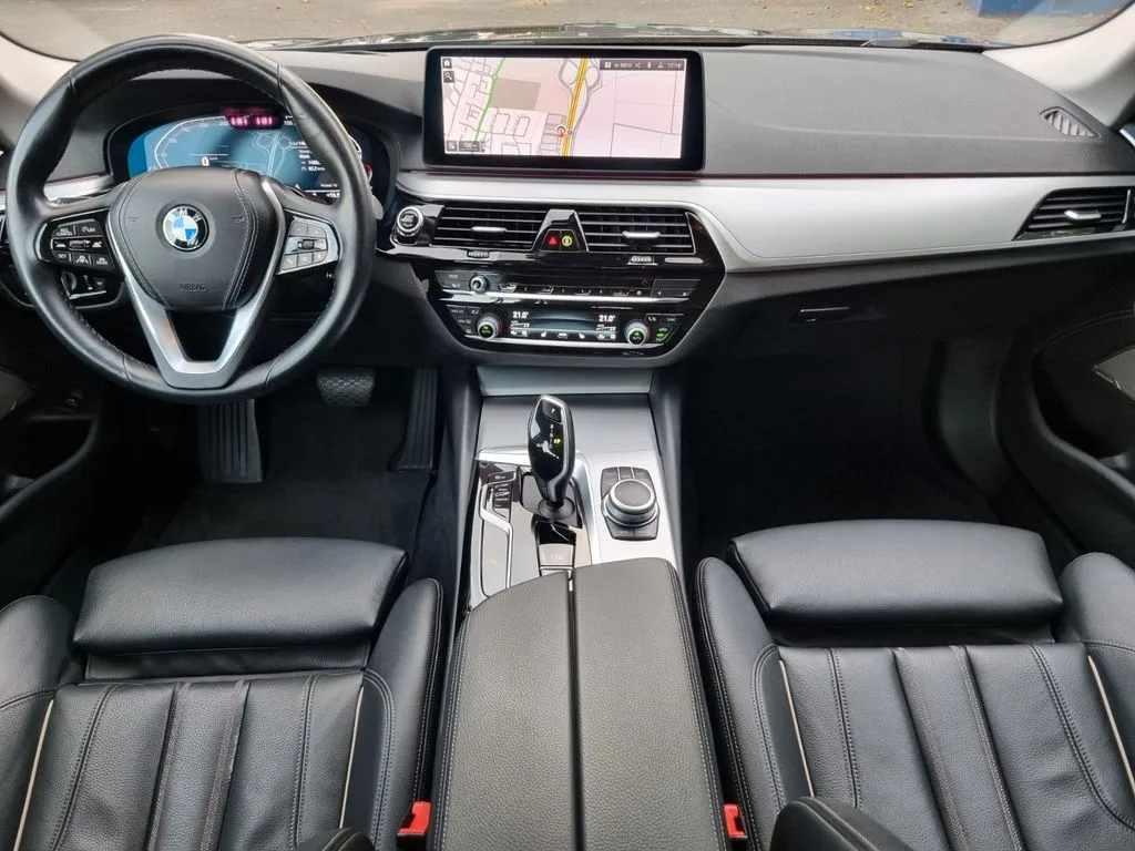 BMW 530 530d xDrive · Sport · Laser · HUD · Leder · 1. Hand – Bild 12