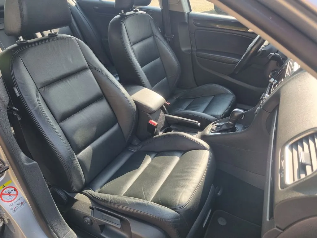 VW Golf VI Comfortline · DSG · Navi · Leder · RFK · PDC · Carpl – Bild 7