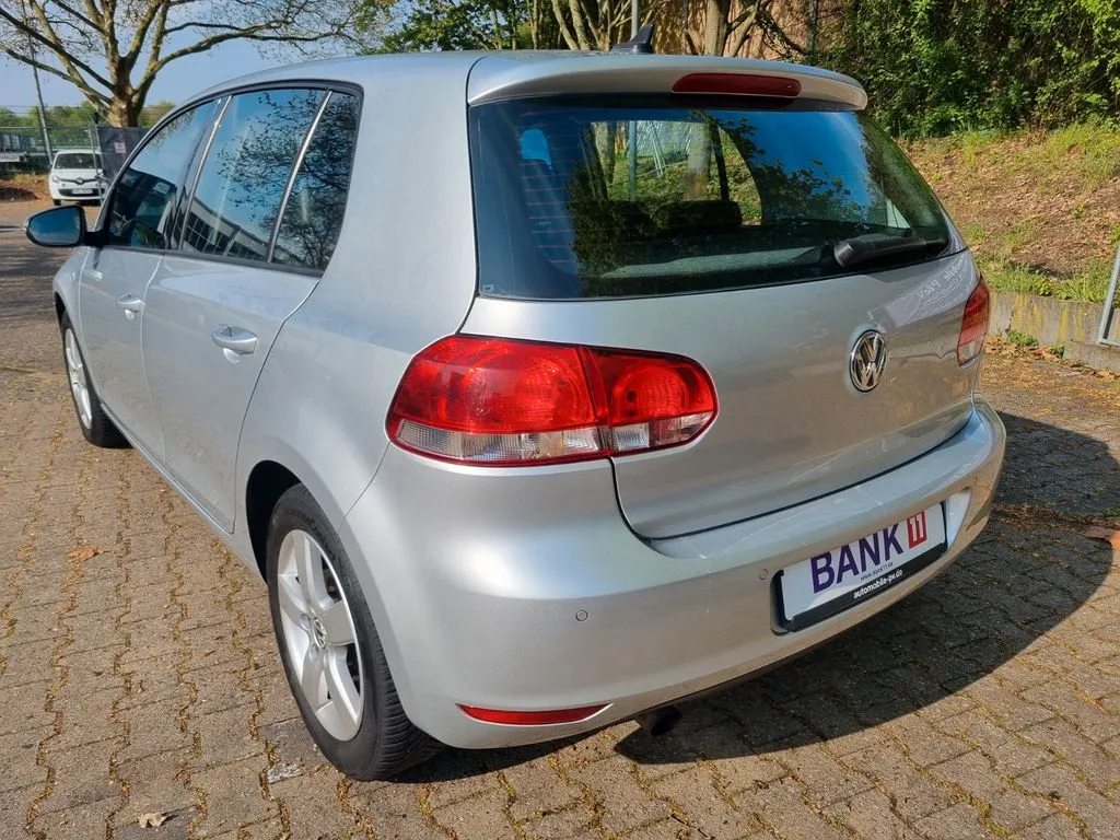 VW Golf VI Comfortline · DSG · Navi · Leder · RFK · PDC · Carpl – Bild 4