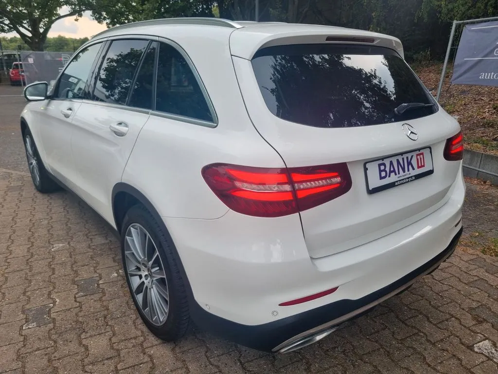Mercedes-Benz GLC 250 GLC 250 d 4Matic · Pano · Leder · LED · AMG Line · AHK – Bild 4
