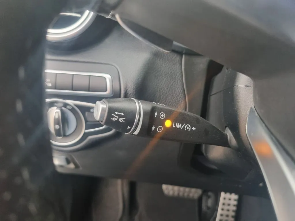 Mercedes-Benz GLC 250 GLC 250 d 4Matic · Pano · Leder · LED · AMG Line · AHK – Bild 19