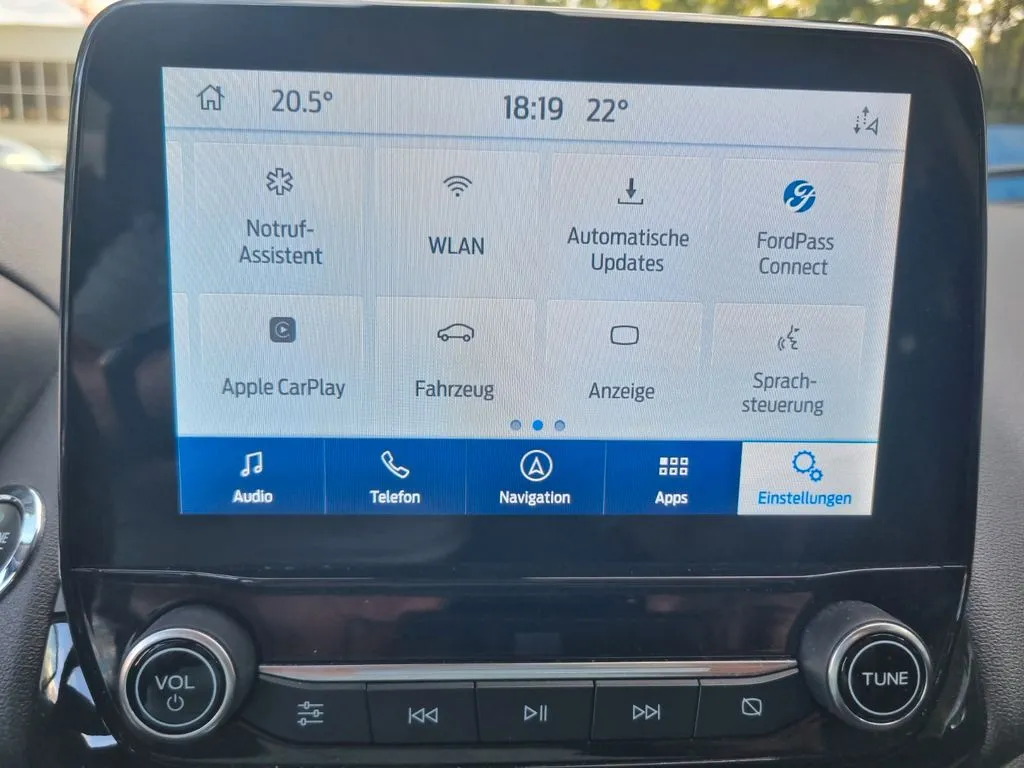 Ford EcoSport ST-Line · Navi · Sitzh · PDC · BT · DAB · Bang & Ol – Bild 12